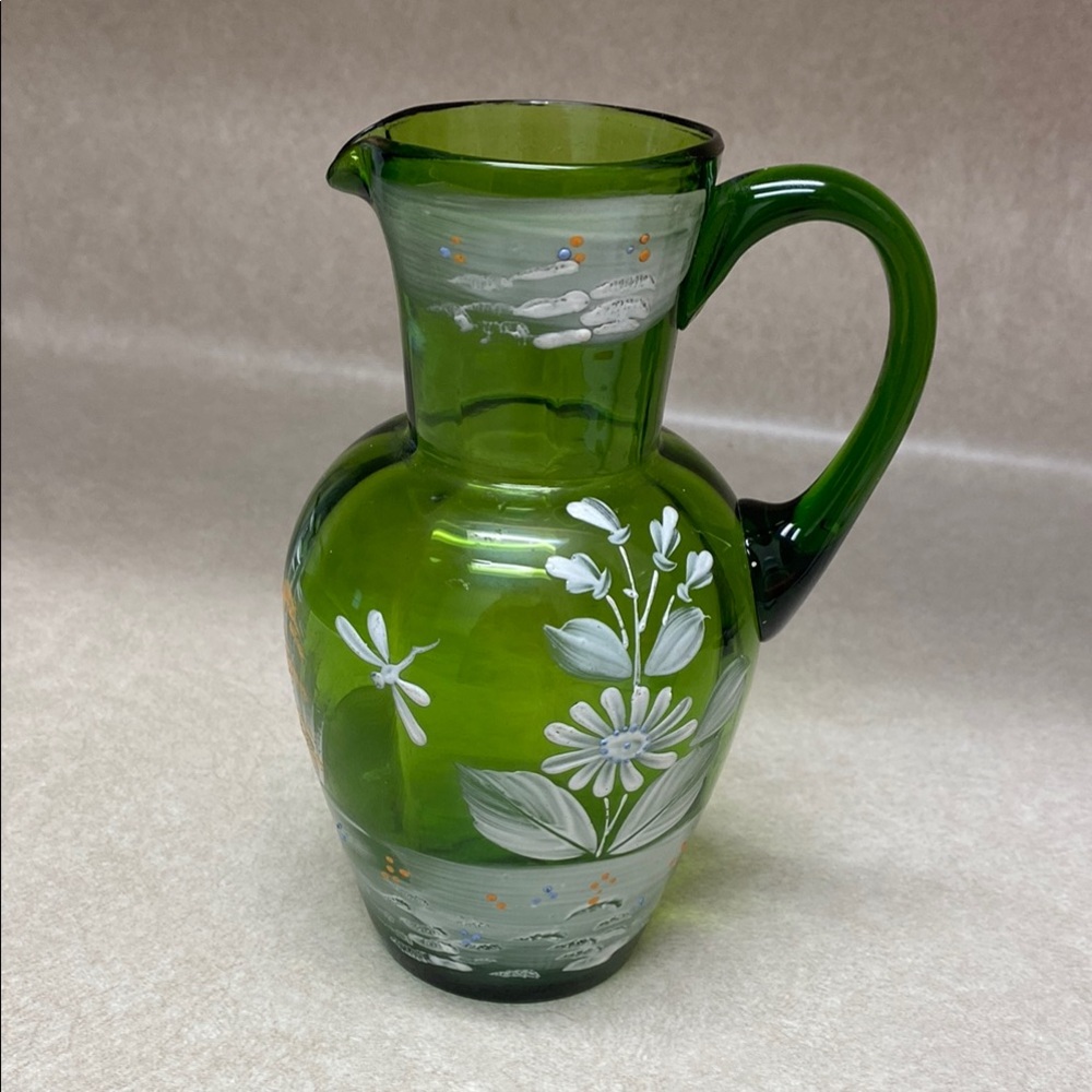 Mary Gregory pouring pitcher Fenton